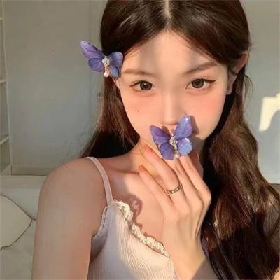 珊珊小传